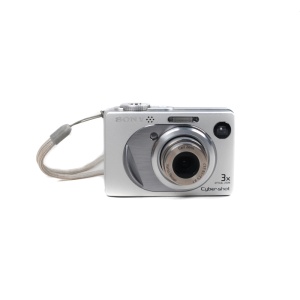 Used Sony Cybershot DSC-W1 Camera